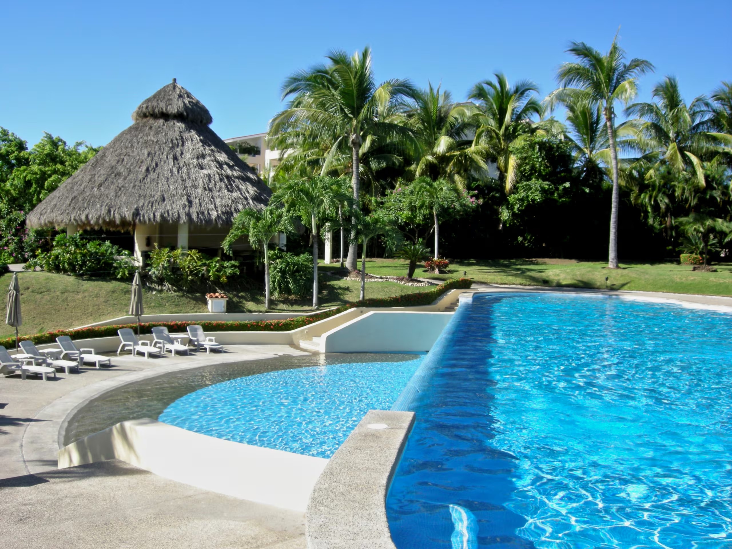 Casa Cielo Mita pool