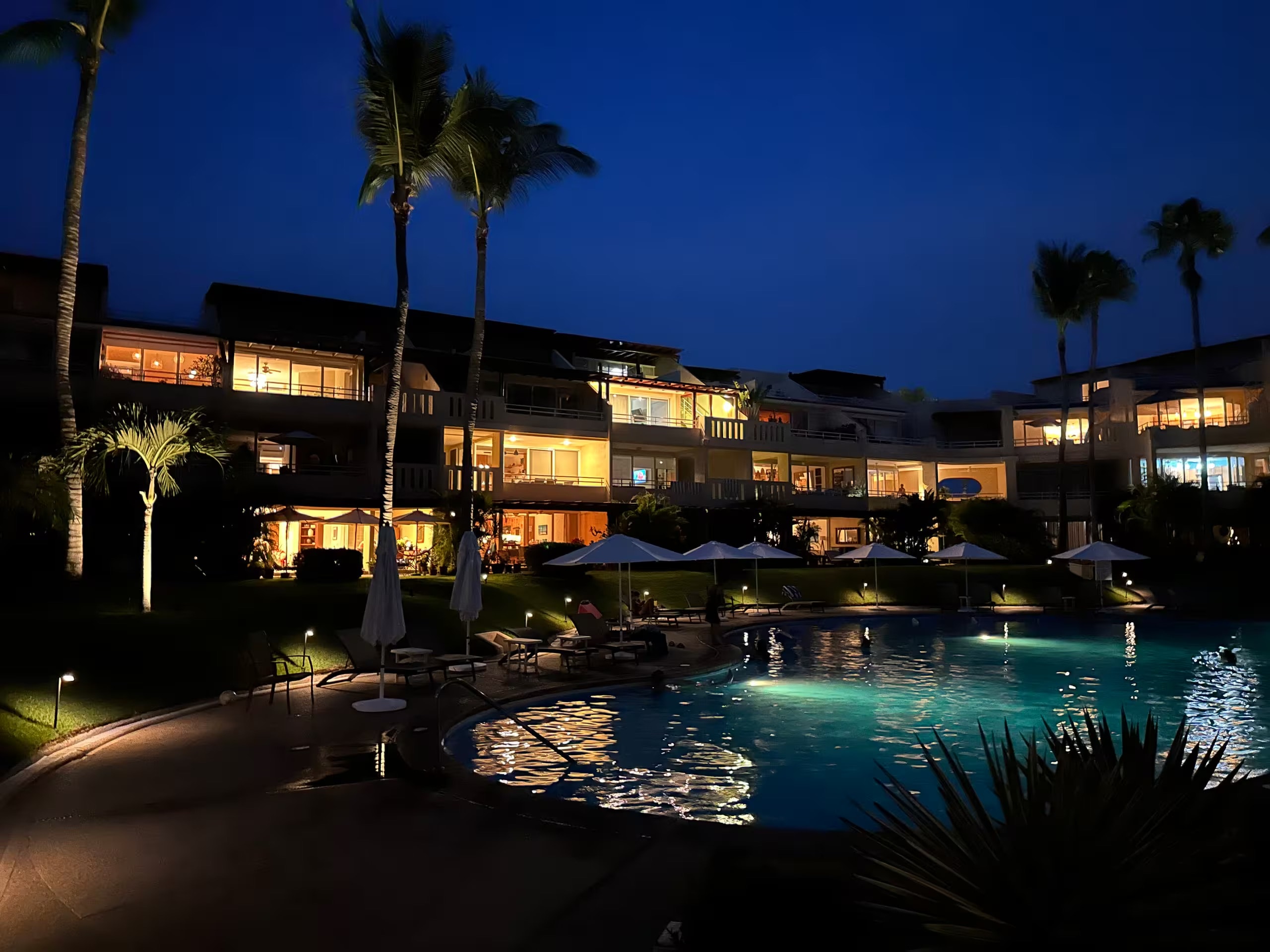 Casa Cielo Mita night pool